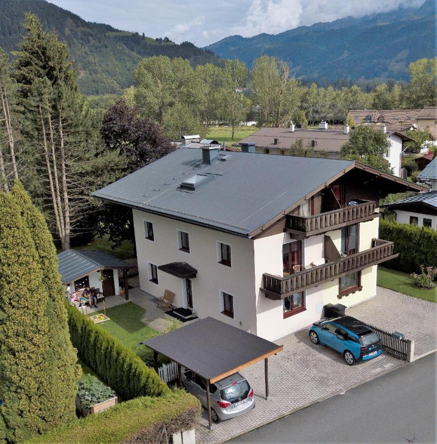 The Steinbock Lodge With Garden And Bbq Zell am See Eksteriør billede